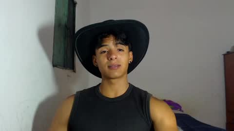 i  am lewis ly EDUARDO MEMDOZA15 online show from 05-20-26, 06:47