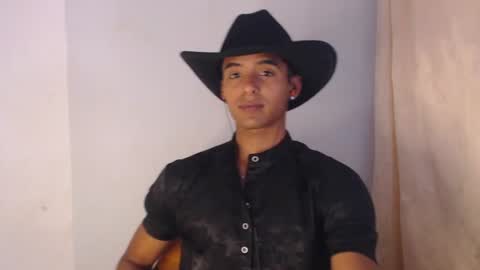 Snapshot of lewis_ly chatting on 07-18-26, 03:05 i am lewis ly EDUARDO MEMDOZA15 online show from 07-18-26, 03:05