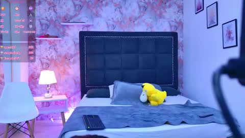 LexaDeRuso online show from 04-23-26, 08:11