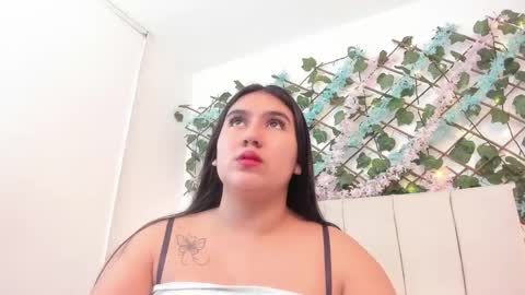 Gabrielle online show from 10-02-25, 10:33