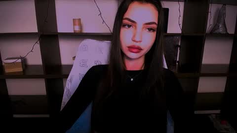 Alexia online show from 12-16-24, 06:05