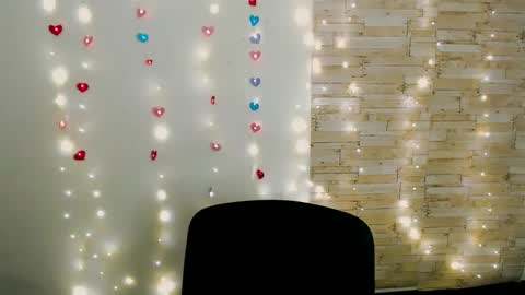 Alexia online show from 01-27-25, 02:46