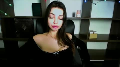 Alexia online show from 02-13-25, 05:01