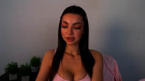 Alexia online show from 06-13-26, 10:46