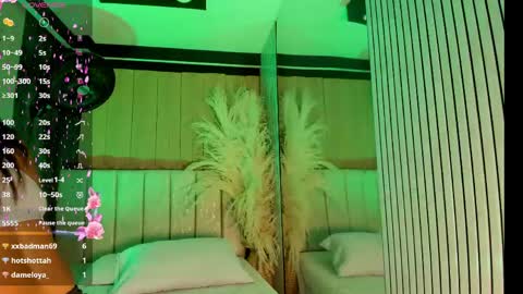 Lexi Adams  online show from 04-18-26, 07:07