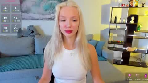 lexieblonde online show from 06-08-26, 05:30