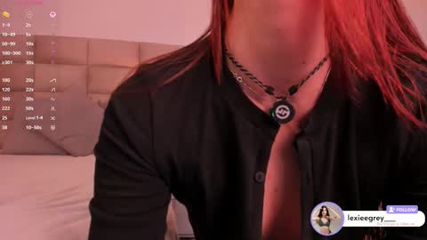 Lexie  online show from 10-24-25, 12:01