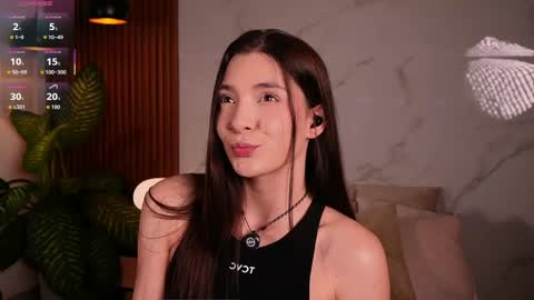 Lexie  online show from 05-01-26, 12:21