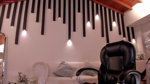 Snapshot of lexiewayne chatting on 01-18-25, 12:24 Lexie online show from 01-18-25, 12:24