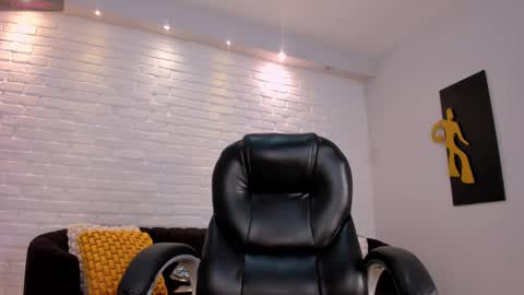 Snapshot of lexiewayne chatting on 02-13-25, 10:43 Lexie online show from 02-13-25, 10:43