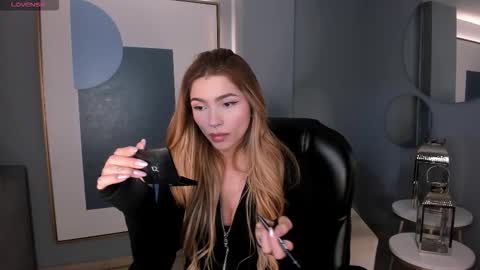 Snapshot of lexiewayne chatting on 02-24-26, 07:12 Lexie online show from 02-24-26, 07:12