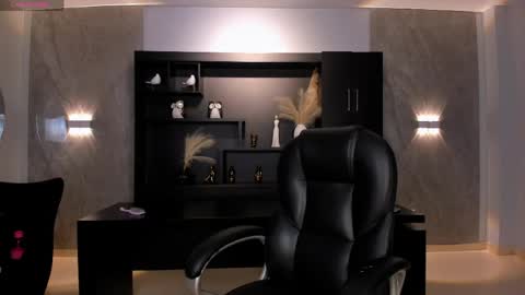 Lexie  online show from 04-28-26, 07:30
