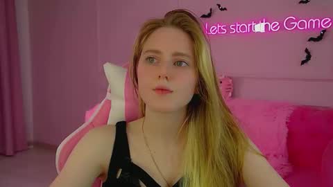 Lexi online show from 10-18-25, 06:30