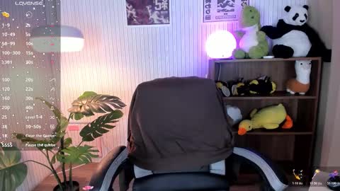 Snapshot of lexirouge__ chatting on 12-05-25, 07:43 lexirouge online show from 12-05-25, 07:43