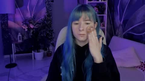 Snapshot of lexiwenford chatting on 09-30-25, 02:49 Lexi Wenford NO NUDE GODDESS online show from 09-30-25, 02:49