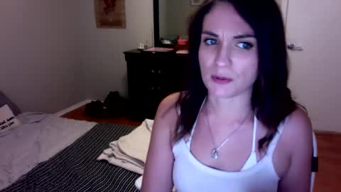 Snapshot of lexwyoex chatting on 09-24-25, 12:47 lexwyoex online show from 09-24-25, 12:47