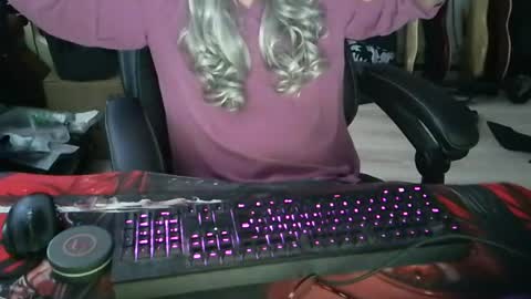 lexxa_tgirl online show from 07-04-26, 11:38