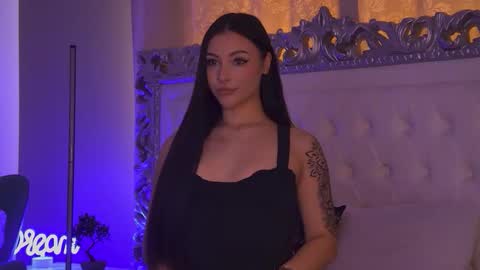 Snapshot of lexy_banks chatting on 03-02-26, 08:10 LexyBanks online show from 03-02-26, 08:10