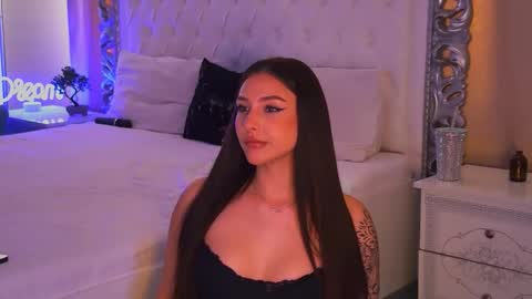 LexyBanks online show from 05-20-26, 07:25