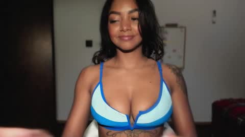 Snapshot of lexy_squirt_queen chatting on 02-11-26, 01:49 LEXY - Independent account online show from 02-11-26, 01:49