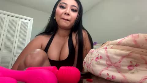 lexymexy22 online show from 04-28-26, 04:56
