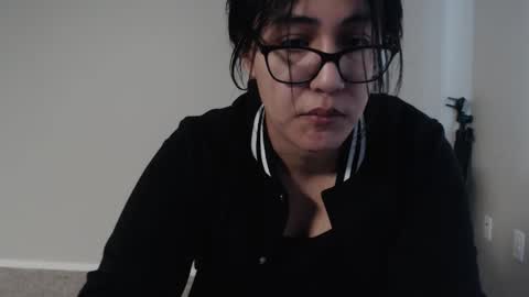 Snapshot of lexyvalentine chatting on 11-14-25, 05:55 Mai online show from 11-14-25, 05:55