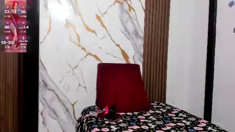 lexyy24_ online show from 06-25-26, 07:57