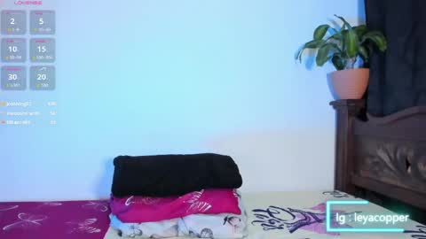 Snapshot of leyacopper chatting on 05-16-26, 12:18 Leya online show from 05-16-26, 12:18