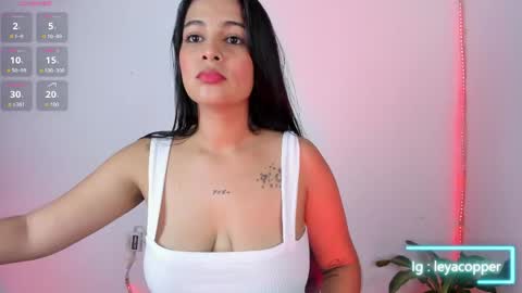 Snapshot of leyacopper chatting on 06-05-26, 11:32 Leya online show from 06-05-26, 11:32