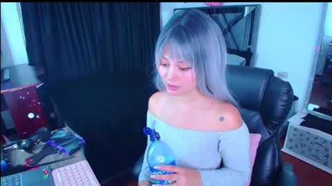 Leydy  online show from 03-08-25, 06:32