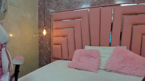 Leyla online show from 01-05-25, 12:42