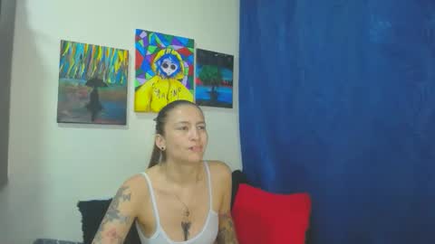 Snapshot of leyla_horny_bg chatting on 11-06-25, 11:04 leyla_horny_bg online show from 11-06-25, 11:04