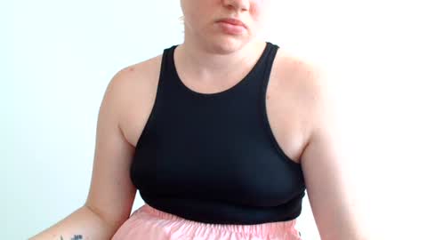 Leyla online show from 07-30-26, 06:12