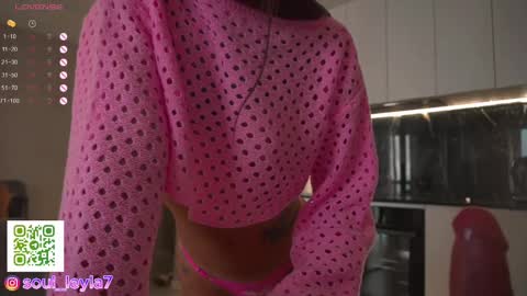 Leyla ly Ill be here Tuesday Thursday Friday Saturday Sunday online show from 03-01-25, 03:10