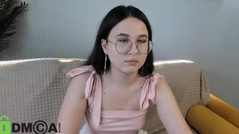 leylamirage online show from 07-22-26, 12:19