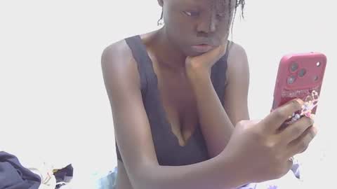 laylani69 online show from 07-13-26, 04:26