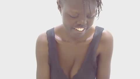 laylani69 online show from 07-14-26, 06:51