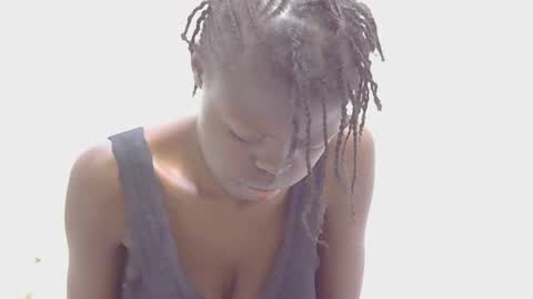 laylani69 online show from 07-18-26, 07:23