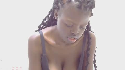 laylani69 online show from 07-23-26, 07:06
