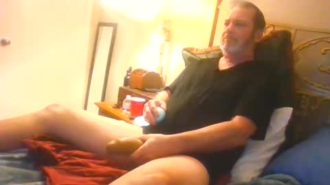 Snapshot of lgck12in chatting on 02-04-26, 04:57 C2bme online show from 02-04-26, 04:57