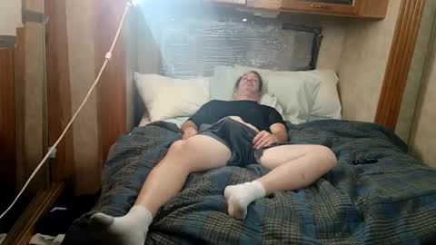 Snapshot of lgck12in chatting on 02-25-26, 08:57 C2bme online show from 02-25-26, 08:57