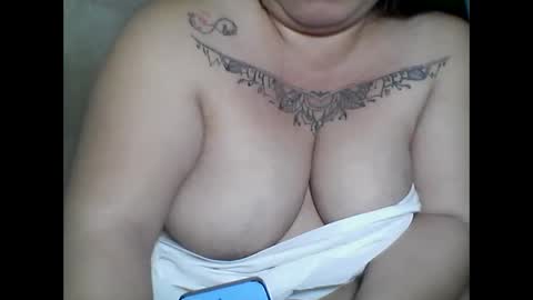 Snapshot of lhiannash33 chatting on 11-27-25, 11:51 lhiannash33 online show from 11-27-25, 11:51