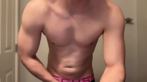 Snapshot of lhotboyl chatting on 02-13-25, 02:31 lhotboyl online show from 02-13-25, 02:31
