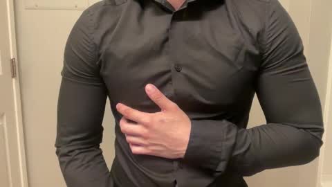Snapshot of lhotboyl chatting on 09-18-25, 02:30 lhotboyl online show from 09-18-25, 02:30