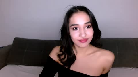 Snapshot of li_noen chatting on 12-11-24, 01:47 Li online show from 12-11-24, 01:47