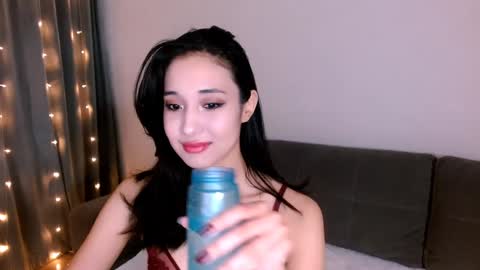 Snapshot of li_noen chatting on 01-31-25, 03:44 Li online show from 01-31-25, 03:44