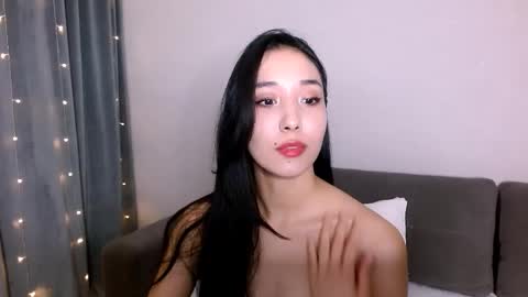 Snapshot of li_noen chatting on 03-10-26, 01:32 Li online show from 03-10-26, 01:32