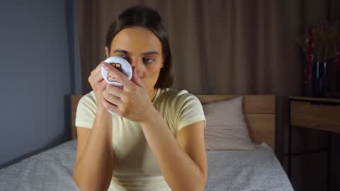 Snapshot of li_queen_ chatting on 01-17-25, 10:33 Hey Im Alexa tg online show from 01-17-25, 10:33