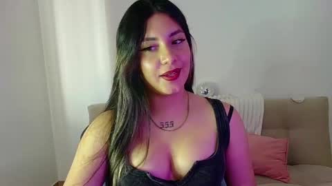 Lia  online show from 05-26-26, 09:44