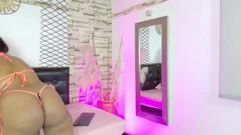 Lia James online show from 03-29-26, 11:43